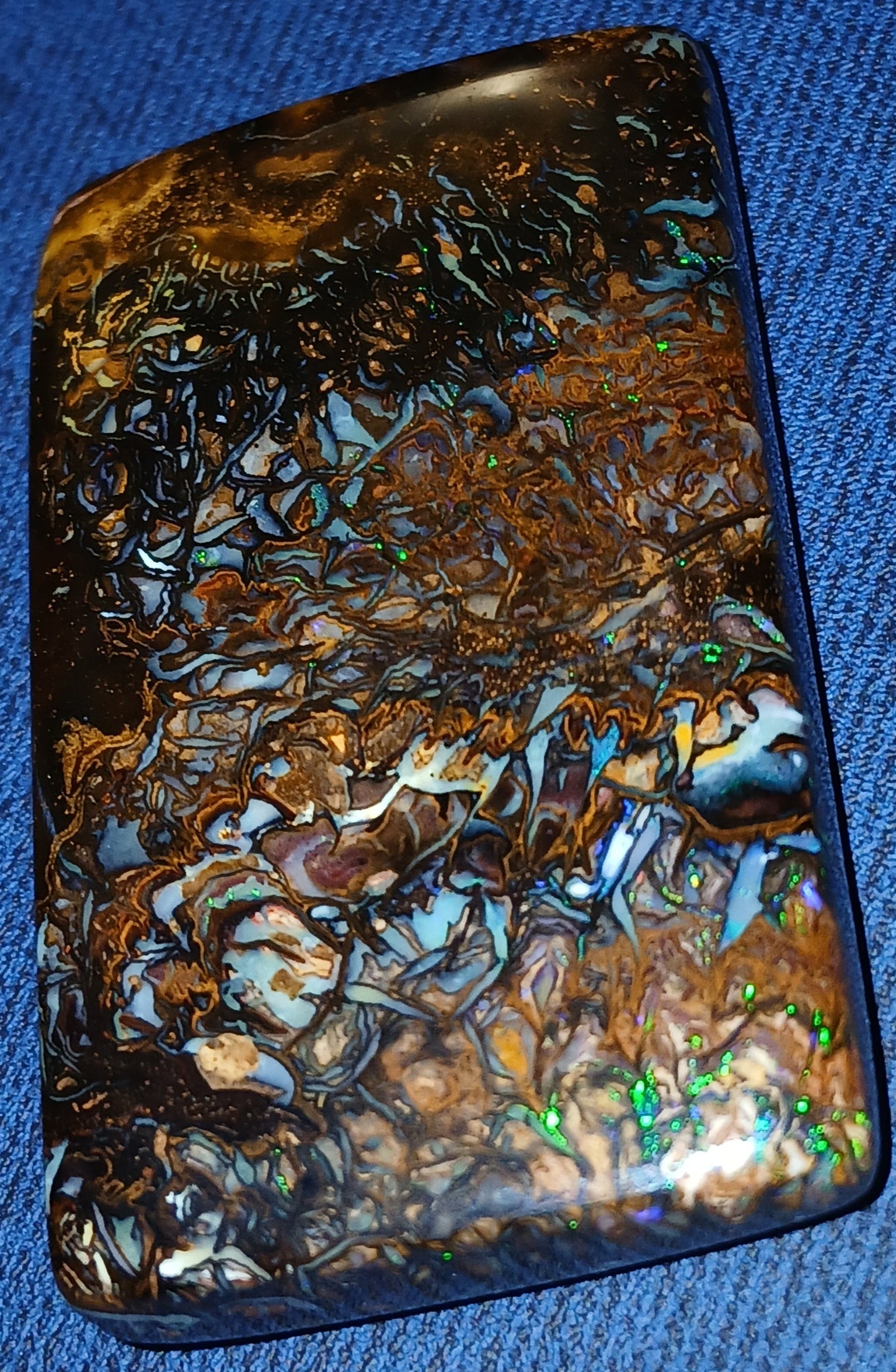 Natural Australian boulder opal